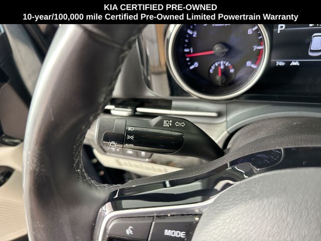 2024 Kia Carnival EX