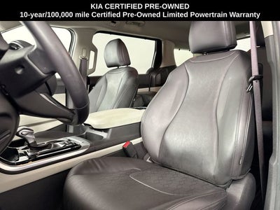 2024 Kia Carnival EX