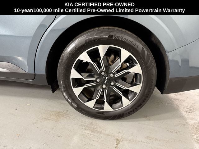 2024 Kia Carnival EX