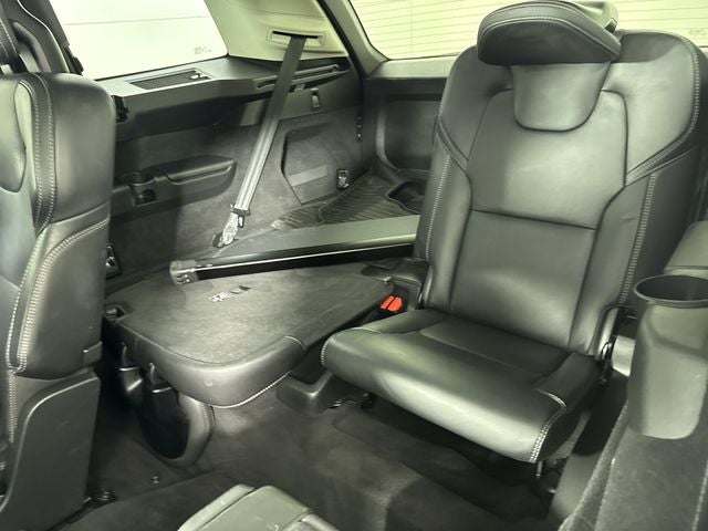 2022 Volvo XC90 Recharge Plug-In Hybrid T8 Inscription 6 Passenger